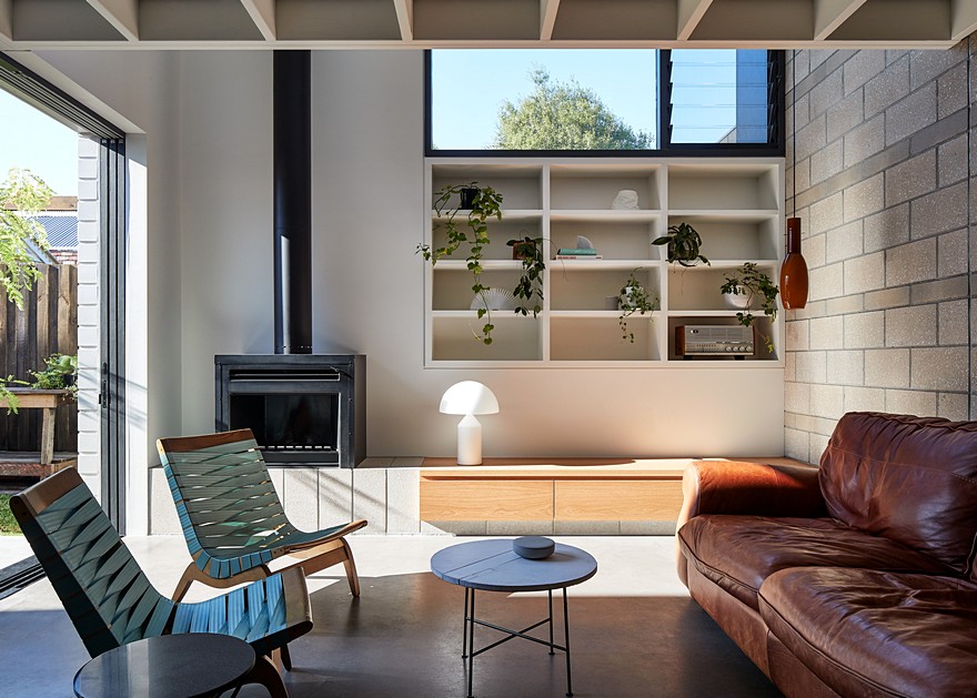 Single-Storey Cottage Extension / House to Catch the Sun by MAKE Architecture-12