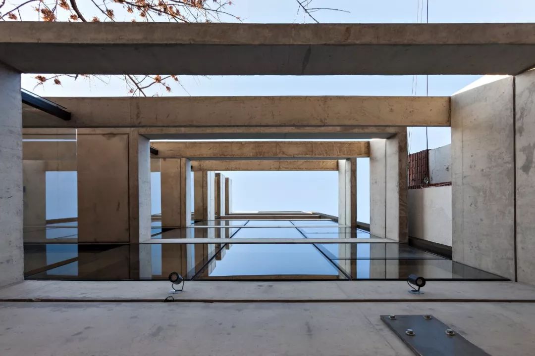 ATV Arquitectos 的光影建筑艺术-48