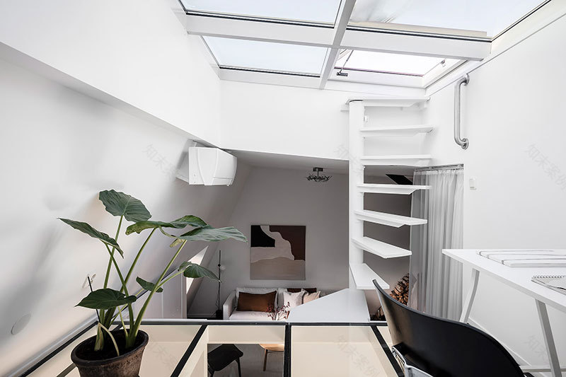 斯德哥尔摩屋顶公寓——黑白浪漫空间-17