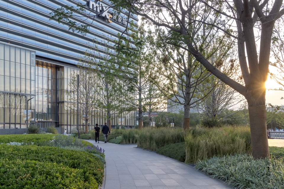 郑州郑东万象城景观设计丨中国郑州丨PLAND博度景观设计(上海)有限公司-36