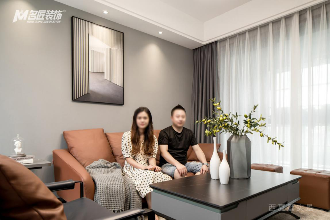 四口之家现代风装修案例-12