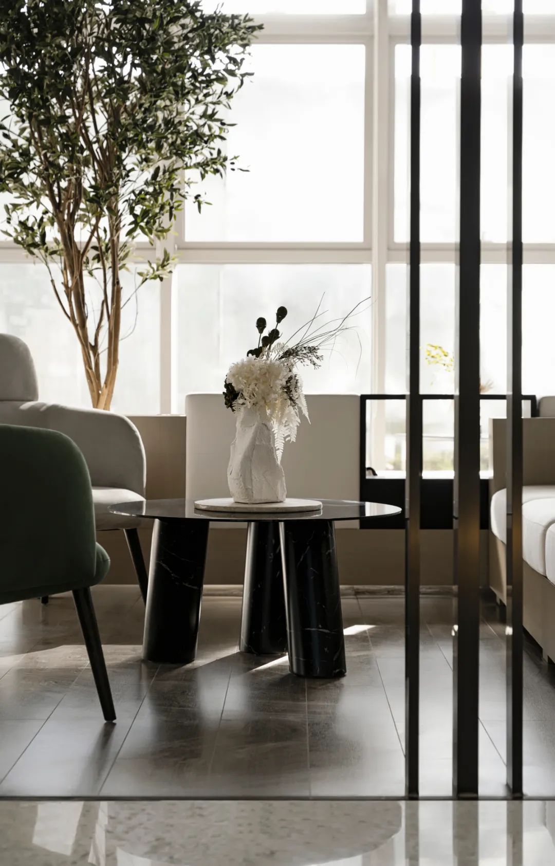 环球融创石林未来城•阿依小镇销售中心丨中国昆明丨元禾大千（软装）,重庆星翰装饰设计工程有限公司（硬装）-18