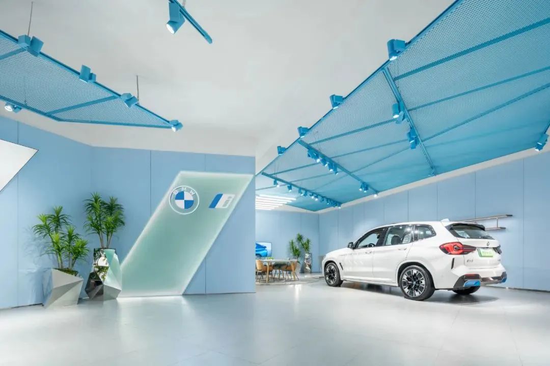 BMW i 成都天街店丨中国成都丨SODA-9
