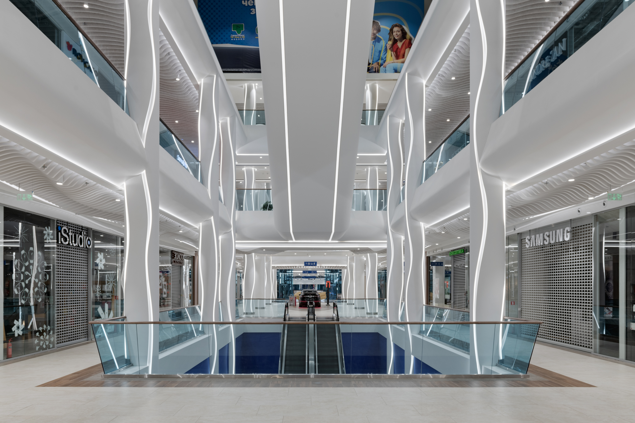 河滨购物中心丨AVG 集团-12