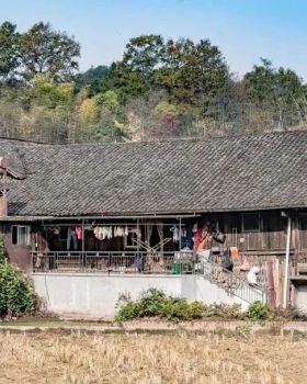 石堰坪村土家族吊脚楼丨安哲建筑王求安团队