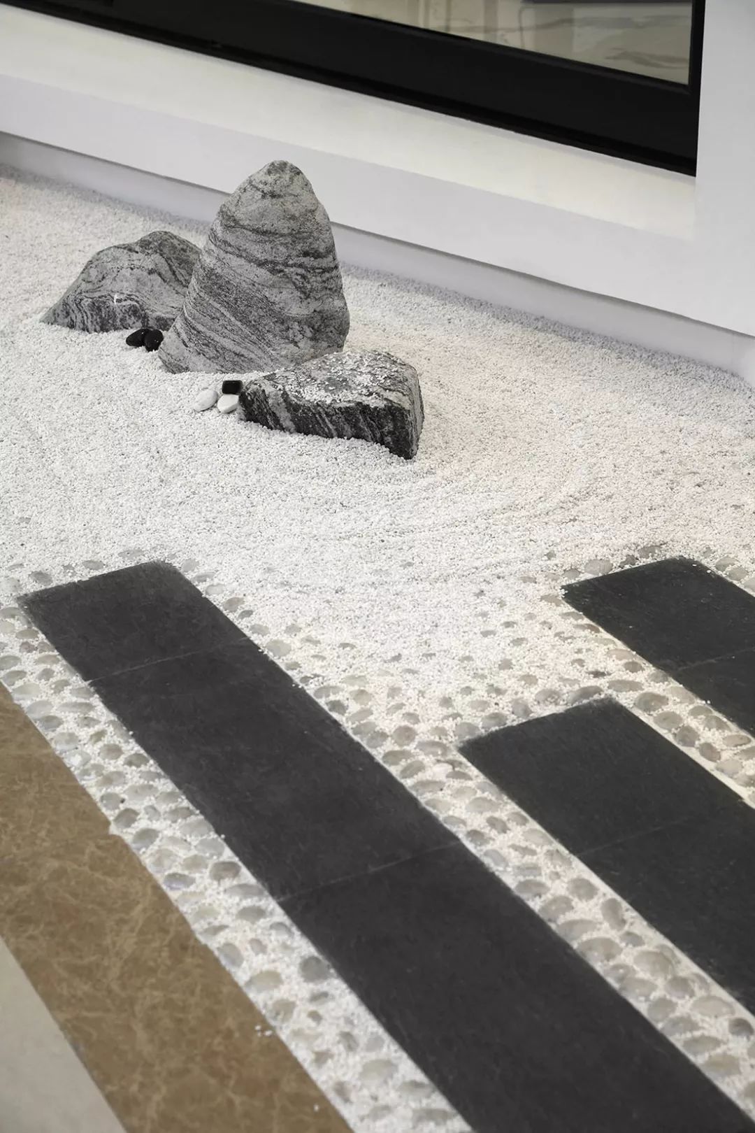 美颂上镜·YKK 展厅 | 门窗艺术构筑家的安宁-12