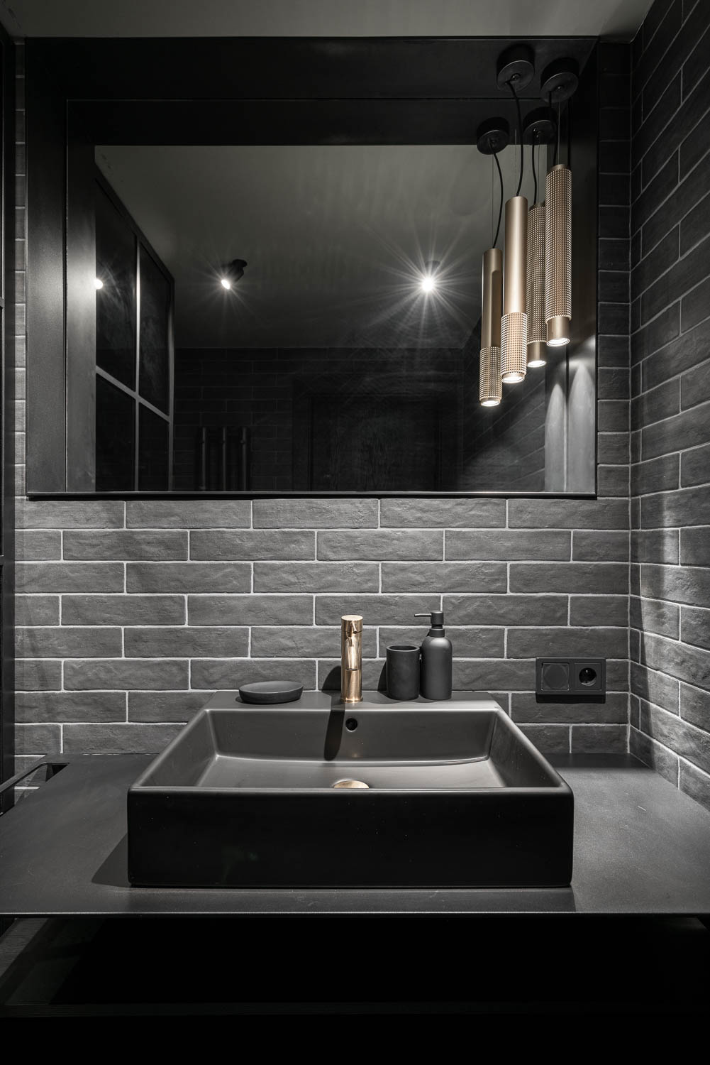 VANGUARD 之家丨捷克丨OOOOX-18