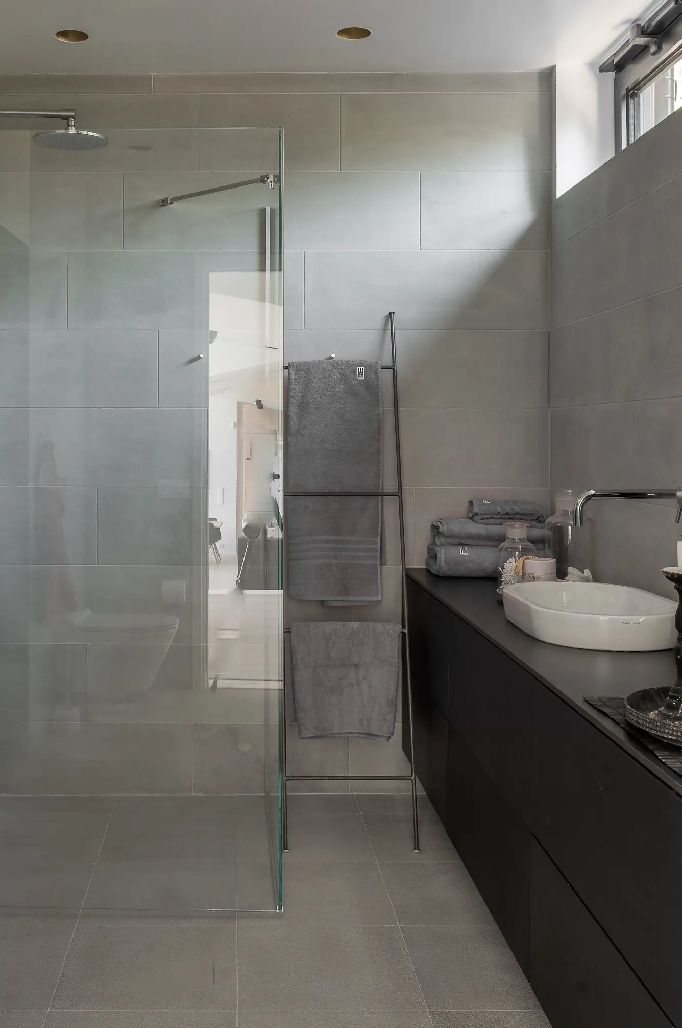 瑞典湖泊度假屋 | 梦幻般的水边度假胜地-20