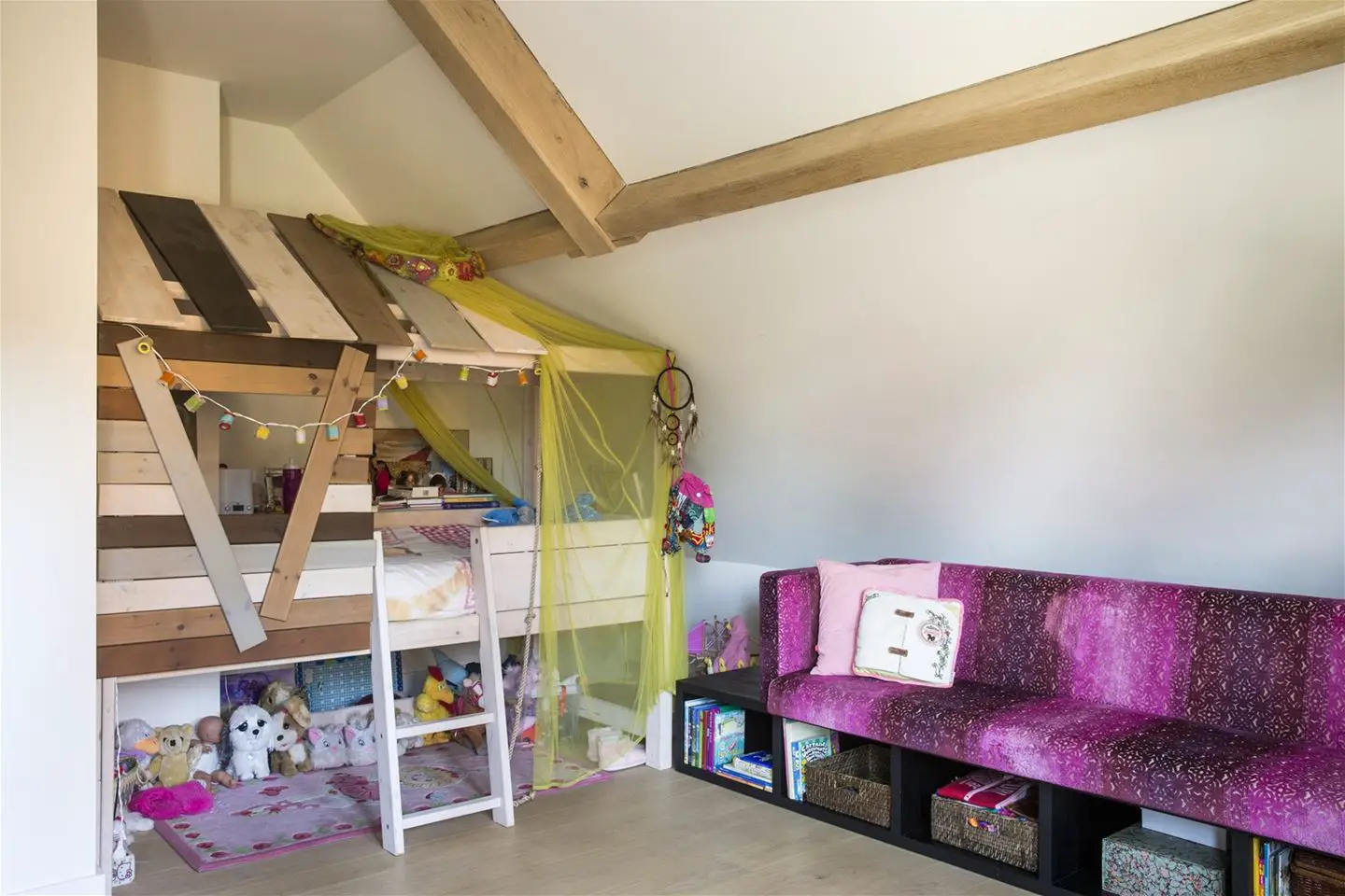 荷兰现代乡村大宅，完美融合温馨木艺与充沛采光-15