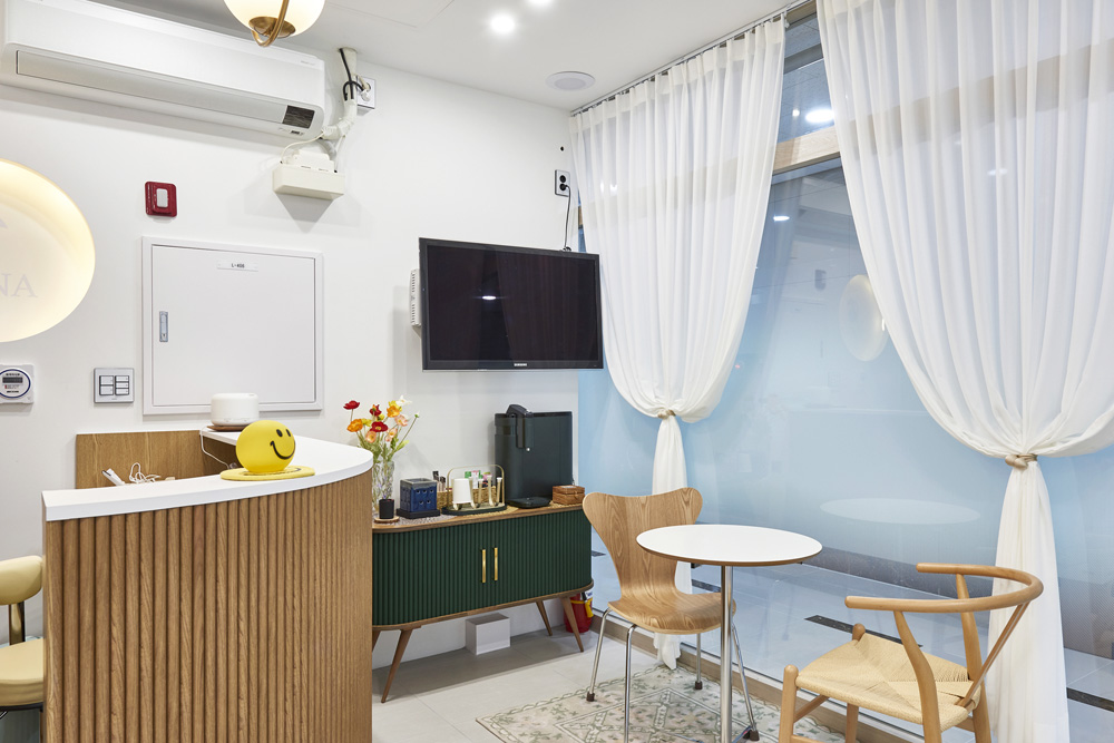 14 平白色木质小空间，极简设计的完美呈现-4