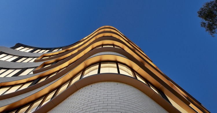 悉尼城市村庄的现代有机公寓-7