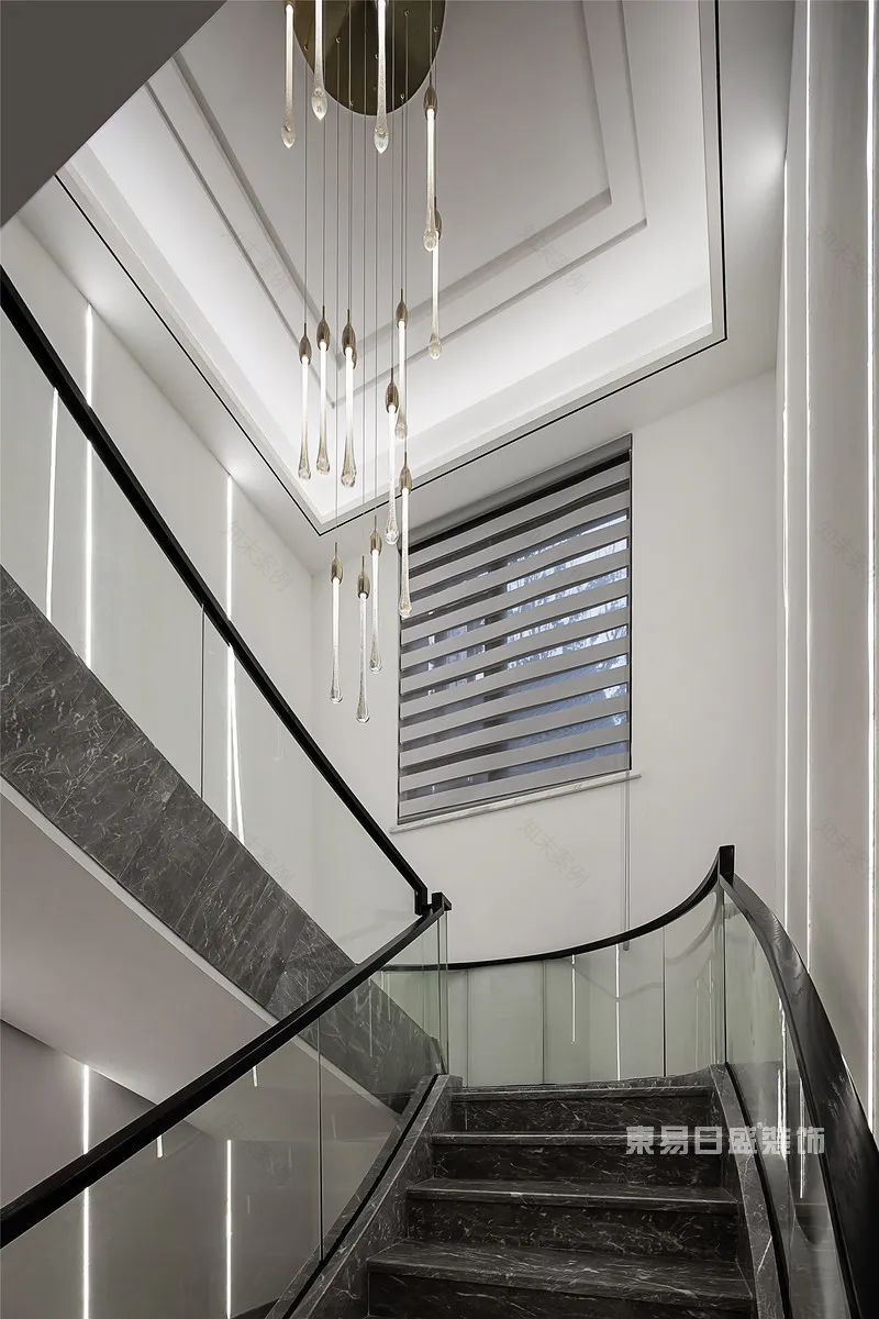 500㎡美式风实拍,瞳孔里开出烟灰色的花朵-40