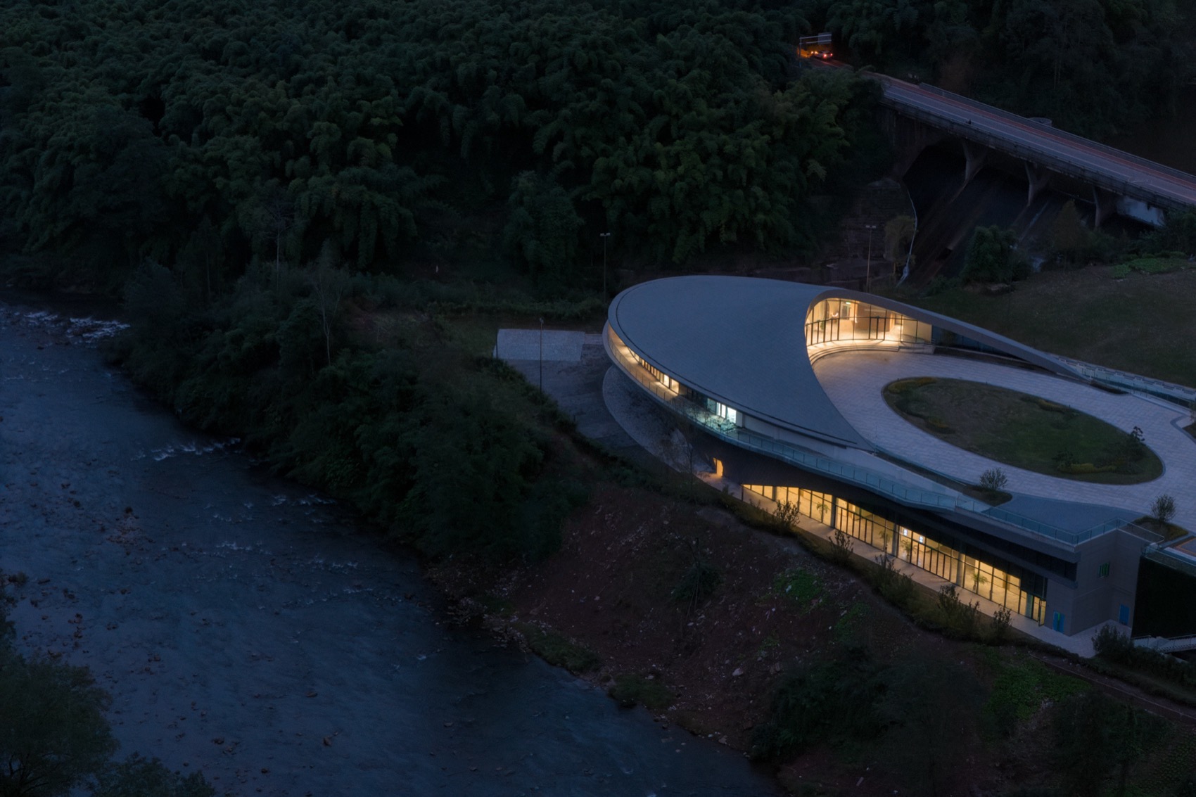 四川雅安周公山楠水阁温泉酒店会议中心丨中国雅安丨山间建筑-95