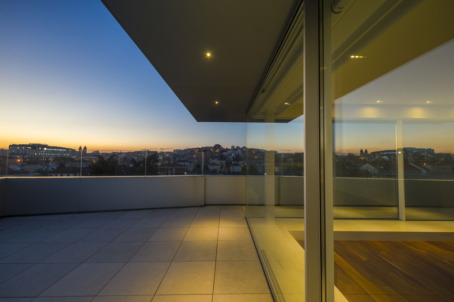 葡萄牙 Braga 中心 275 平米公寓翻新-25