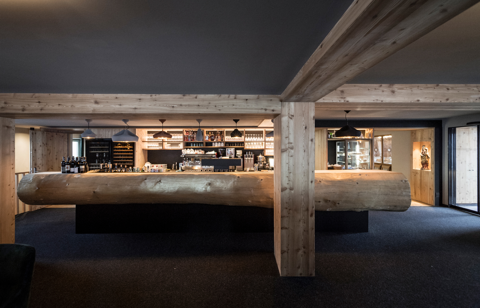 高山之上的酒店设计-39