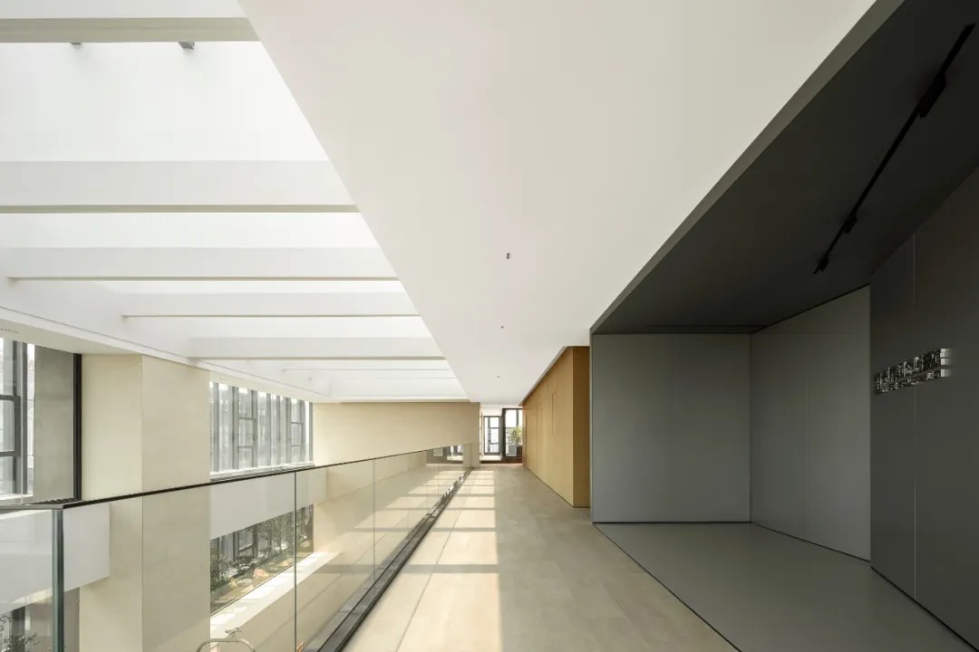 盈峰集团顺德总部办公室丨中国佛山丨广东天元建筑设计有限公司（睿住天元）-35