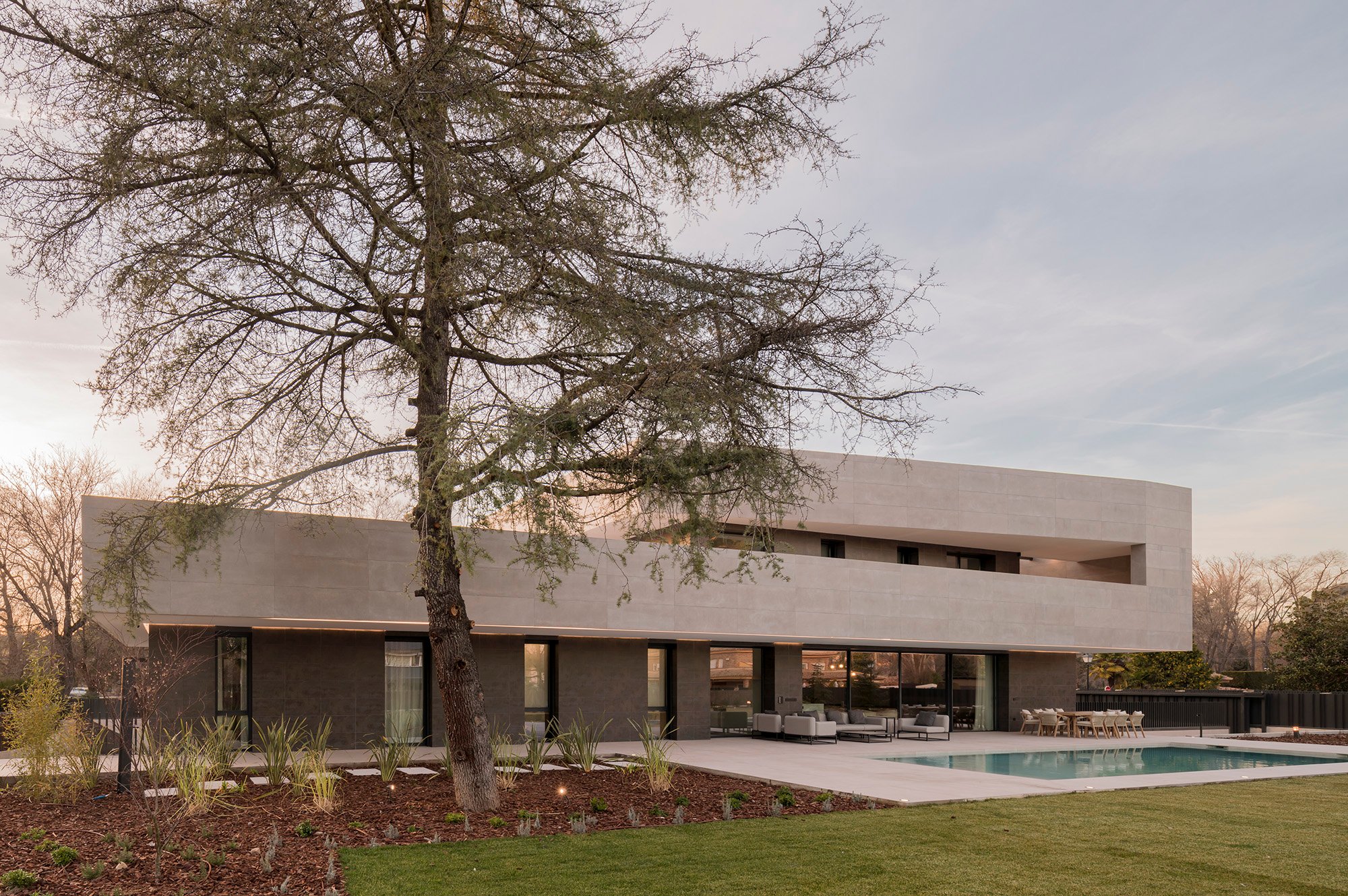 维拉弗兰卡别墅丨加拿大丨OOIIO Architecture-3