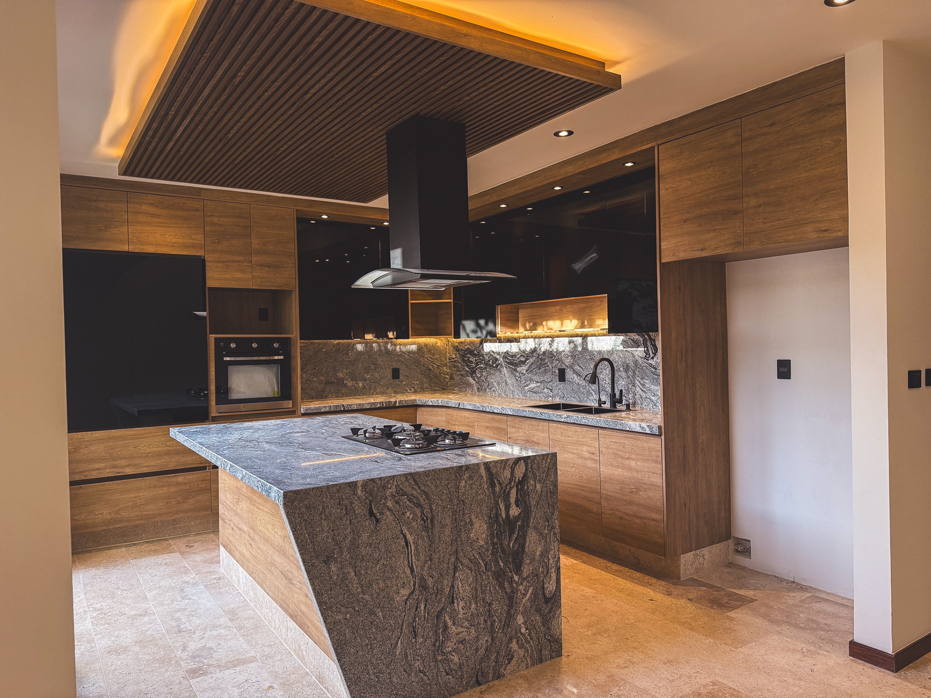 GALAXIA 205 | SAN ANGEL 5-11