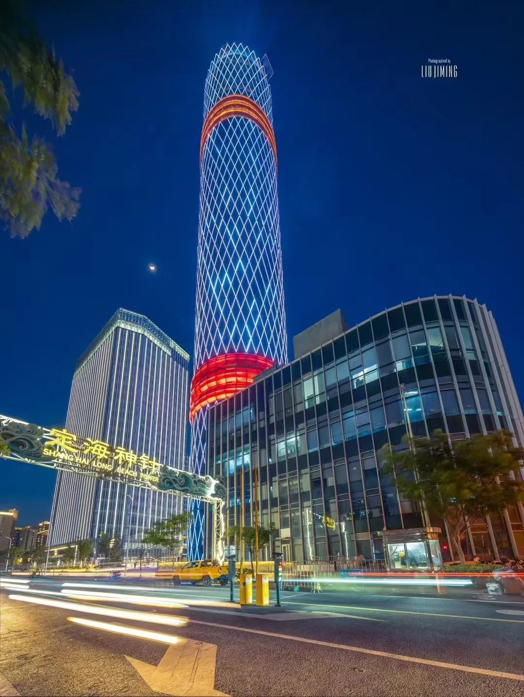 上海长滩“定海神针”变身潮玩综合体！探港展、闯乐园、品咖啡一站嗨！-17