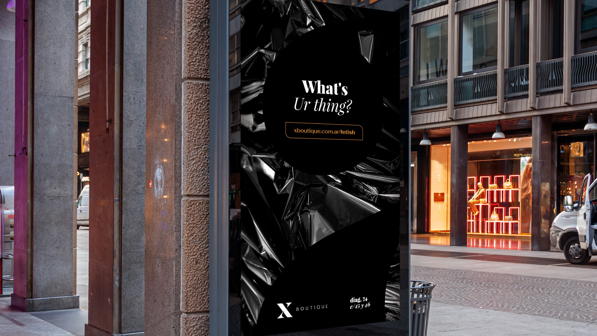 X Boutique 浪漫内衣店设计-8