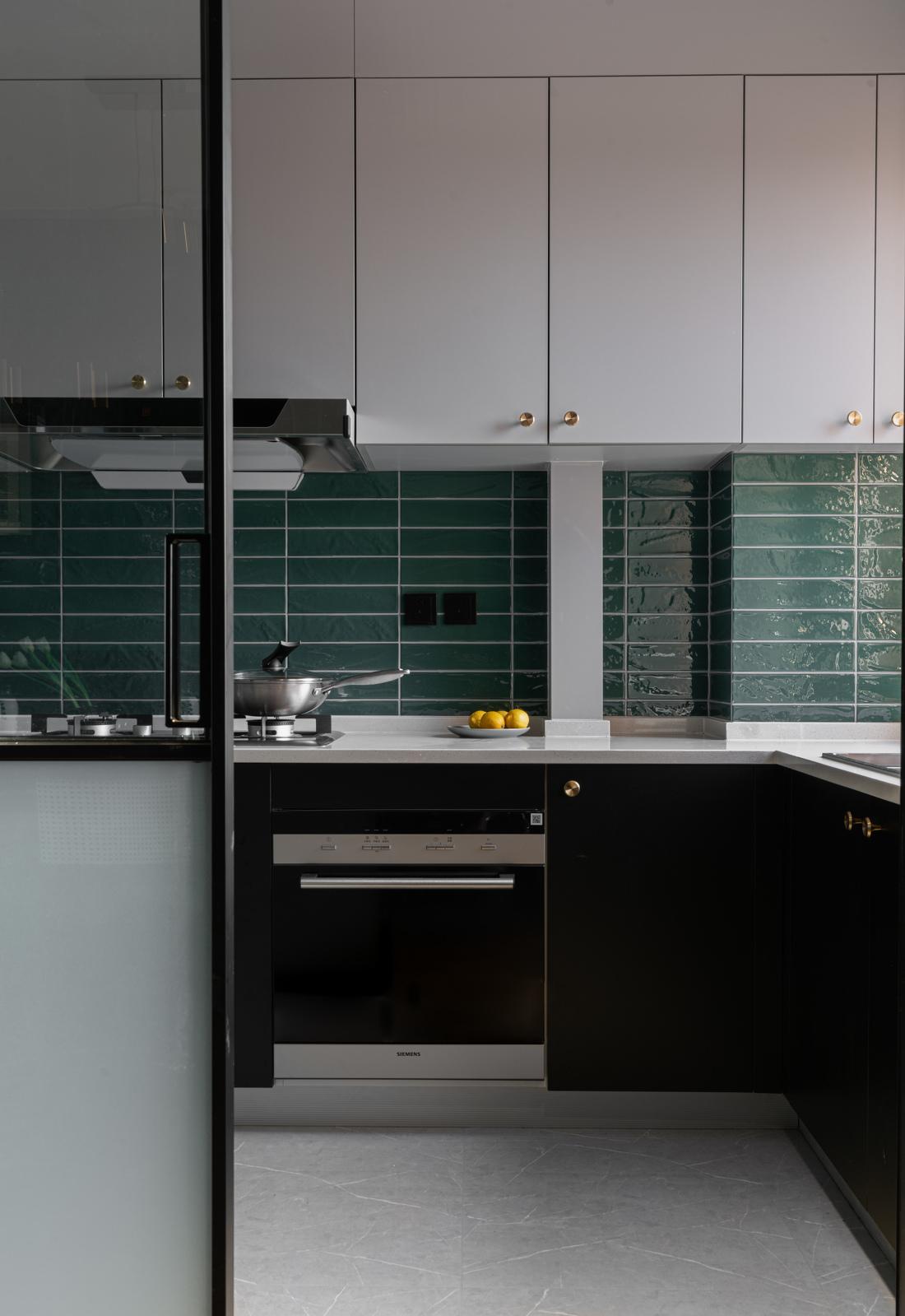 墨绿江南 · 复古与摩登的完美结合-25