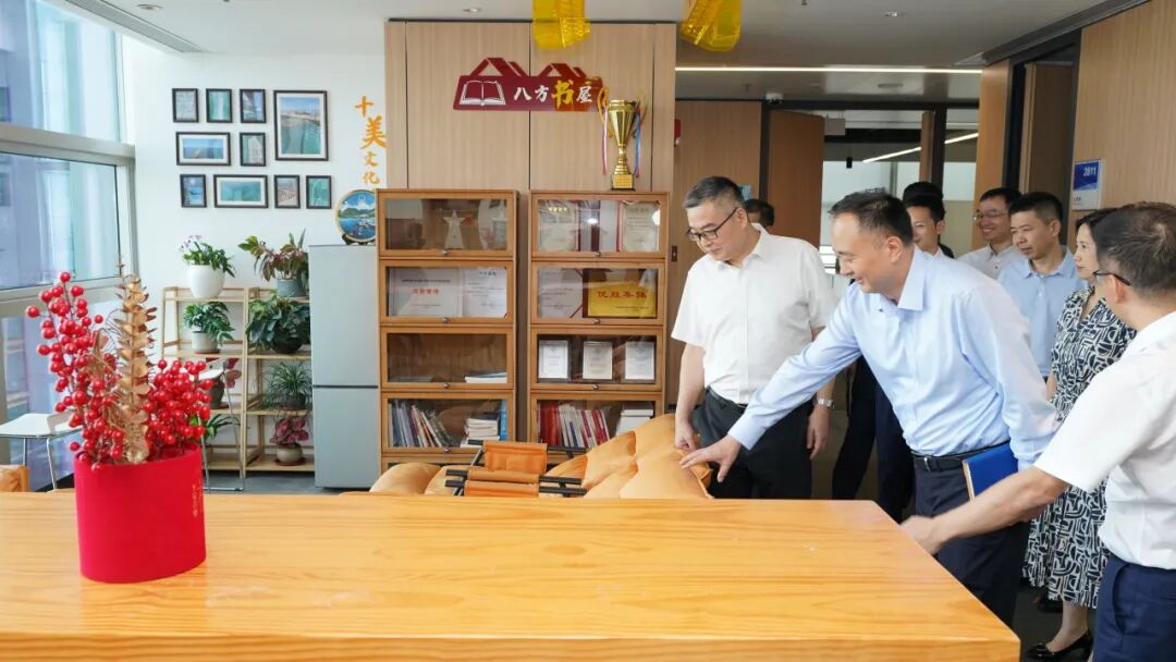 欢迎来到——幸福五彩空间“五星黄站”-1