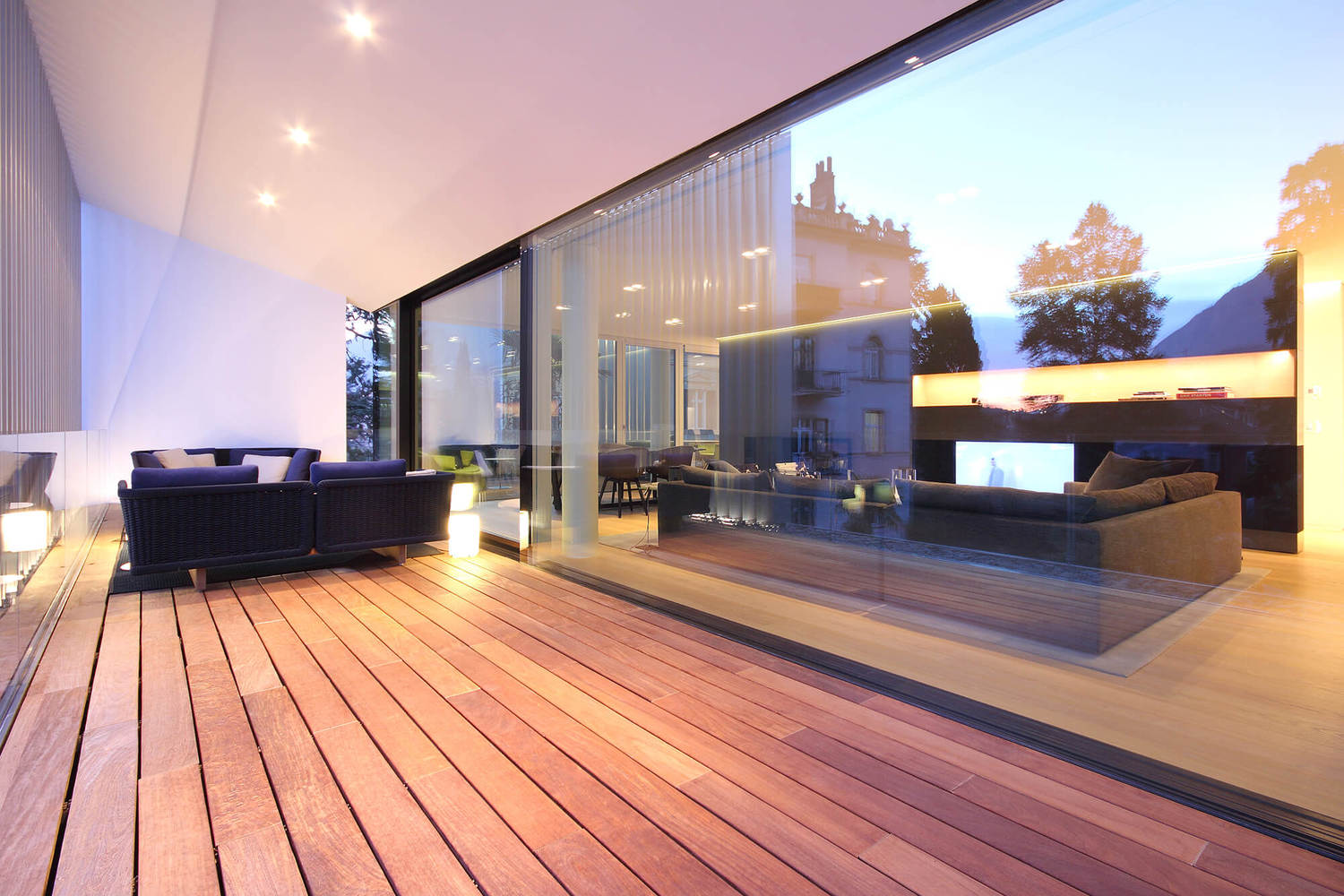 将山林‘收’入建筑中——意大利Runkelsteiner别墅  JMA-14