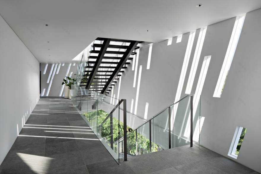 卢克·豪斯丨印度丨Budi Pradono Architects-30