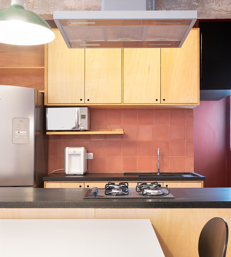 巴西 Imarés 公寓 | 低调奢华的混凝土与木质结合设计-2