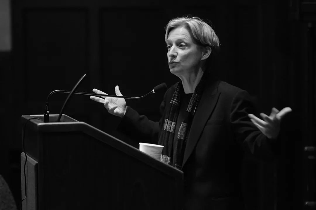 DOMANI 东仓 | 深圳科技美容概念旗舰店，亮如白昼的夜及温和的肢解-15