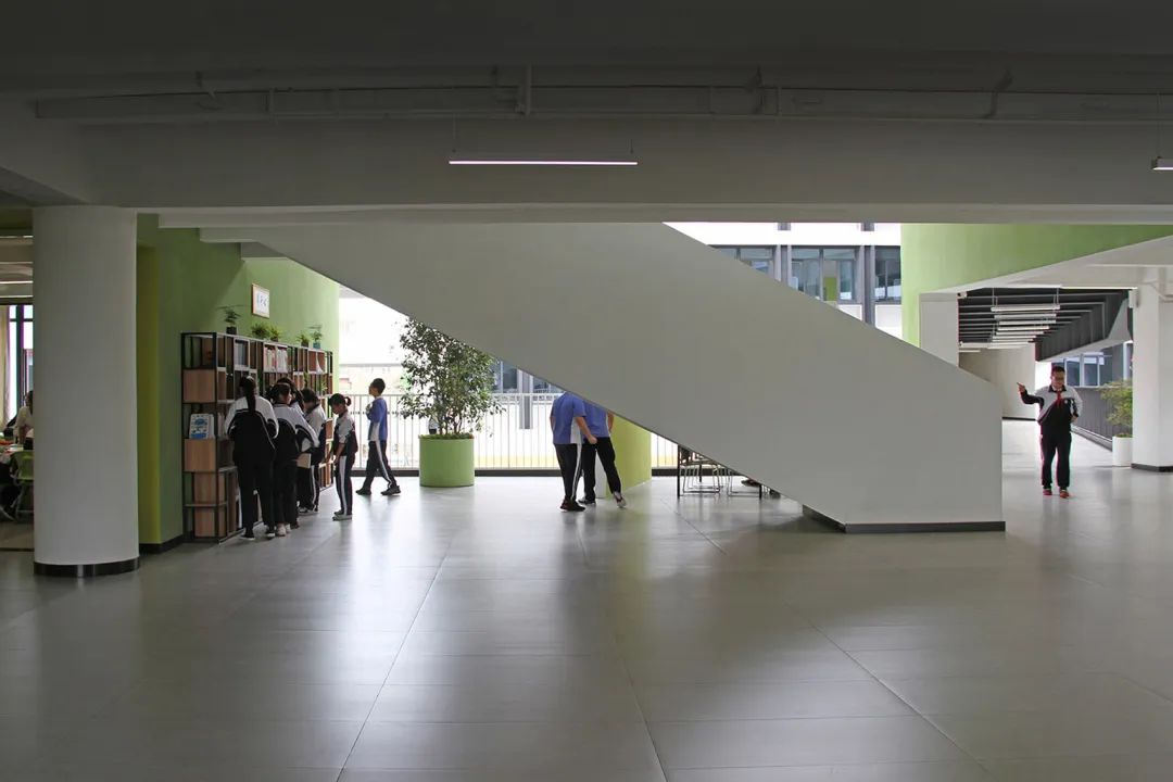 深圳市龙华区行知中学丨中国深圳丨筑博设计联合公设-26