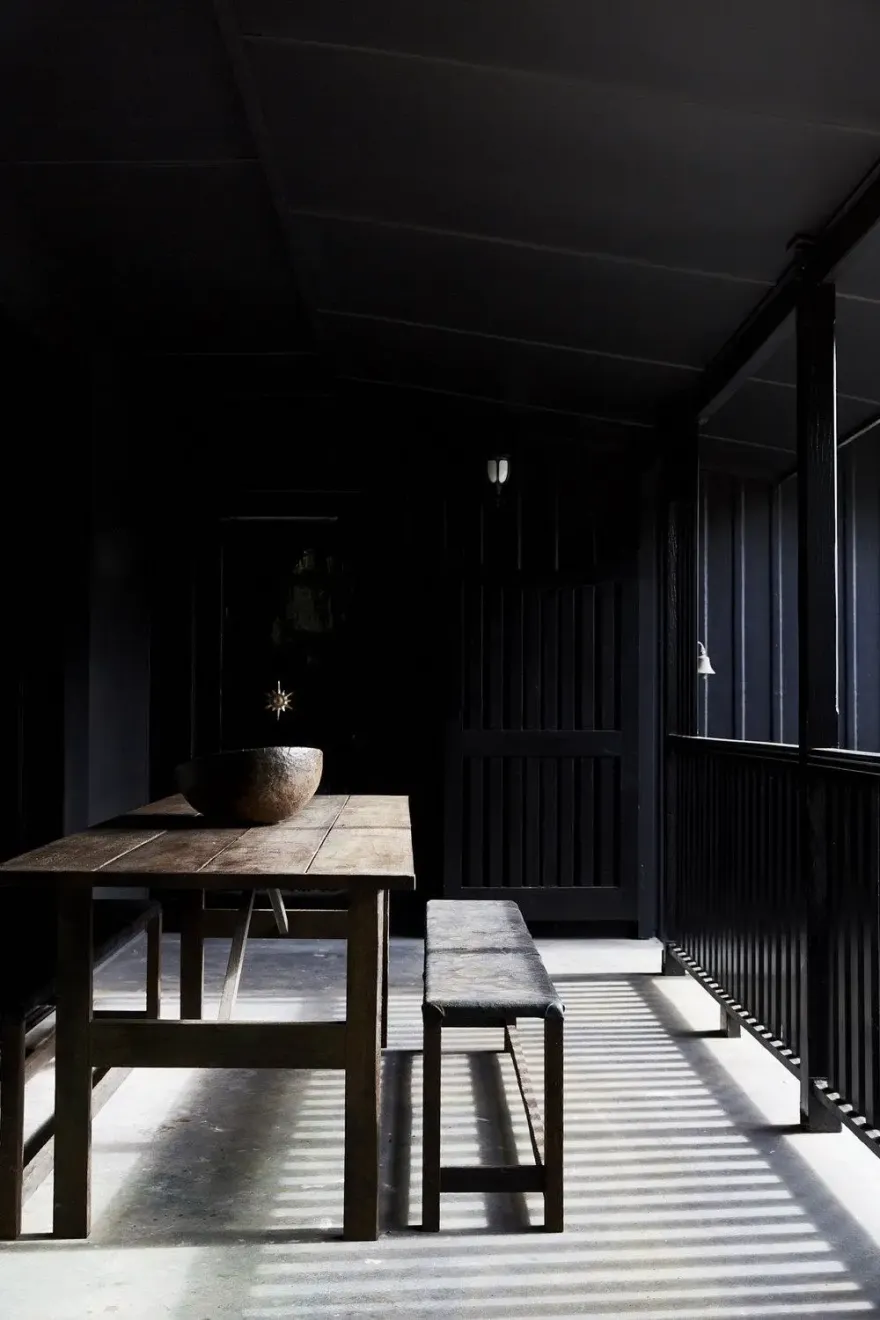 Byron Bay 海滩别墅 | 极简黑白风格设计-21