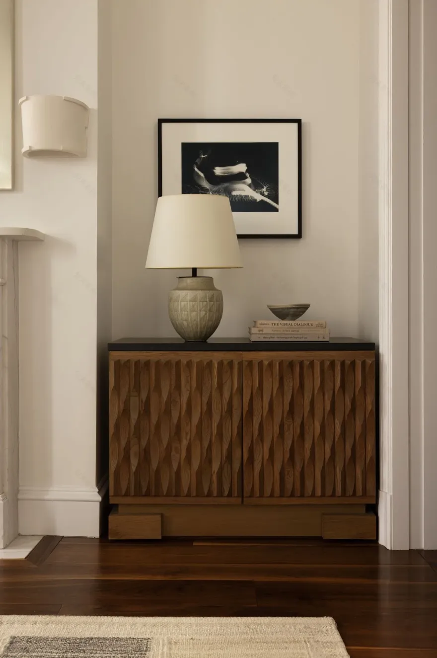 White Arrow — Sullivan Street Townhouse -21