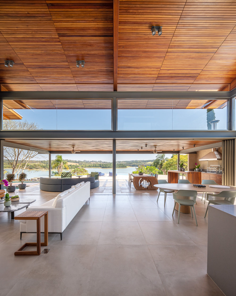 巴西水库旁的全景住宅设计-36