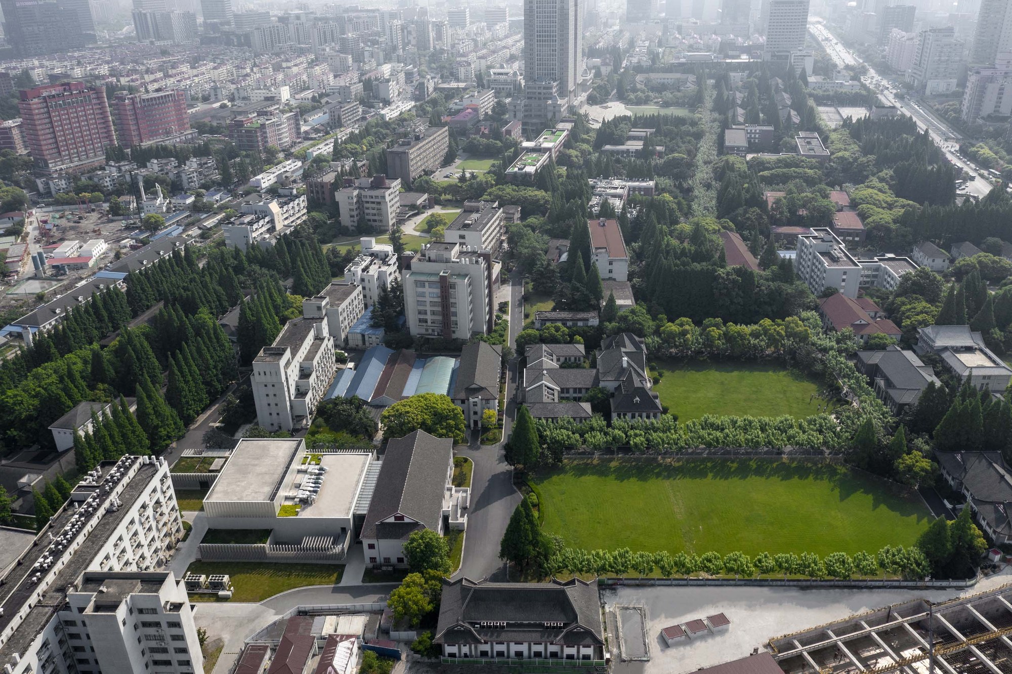 复原与拓展的 Xianghui Hall·复旦大学历史建筑的现代新生-1