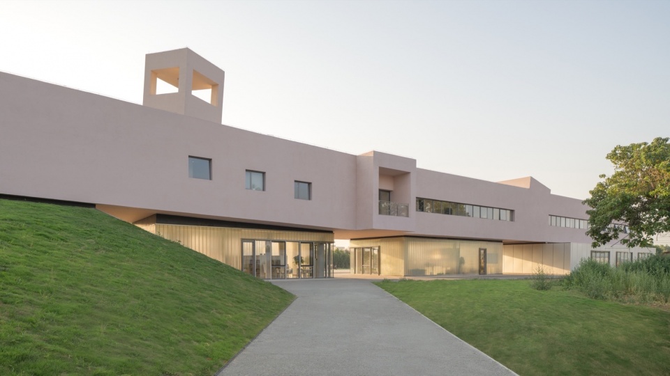 郑州薛村党群服务中心丨中国河南丨Studio 10-25