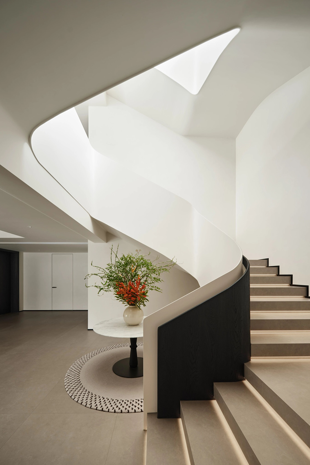 简约静谧的家-79