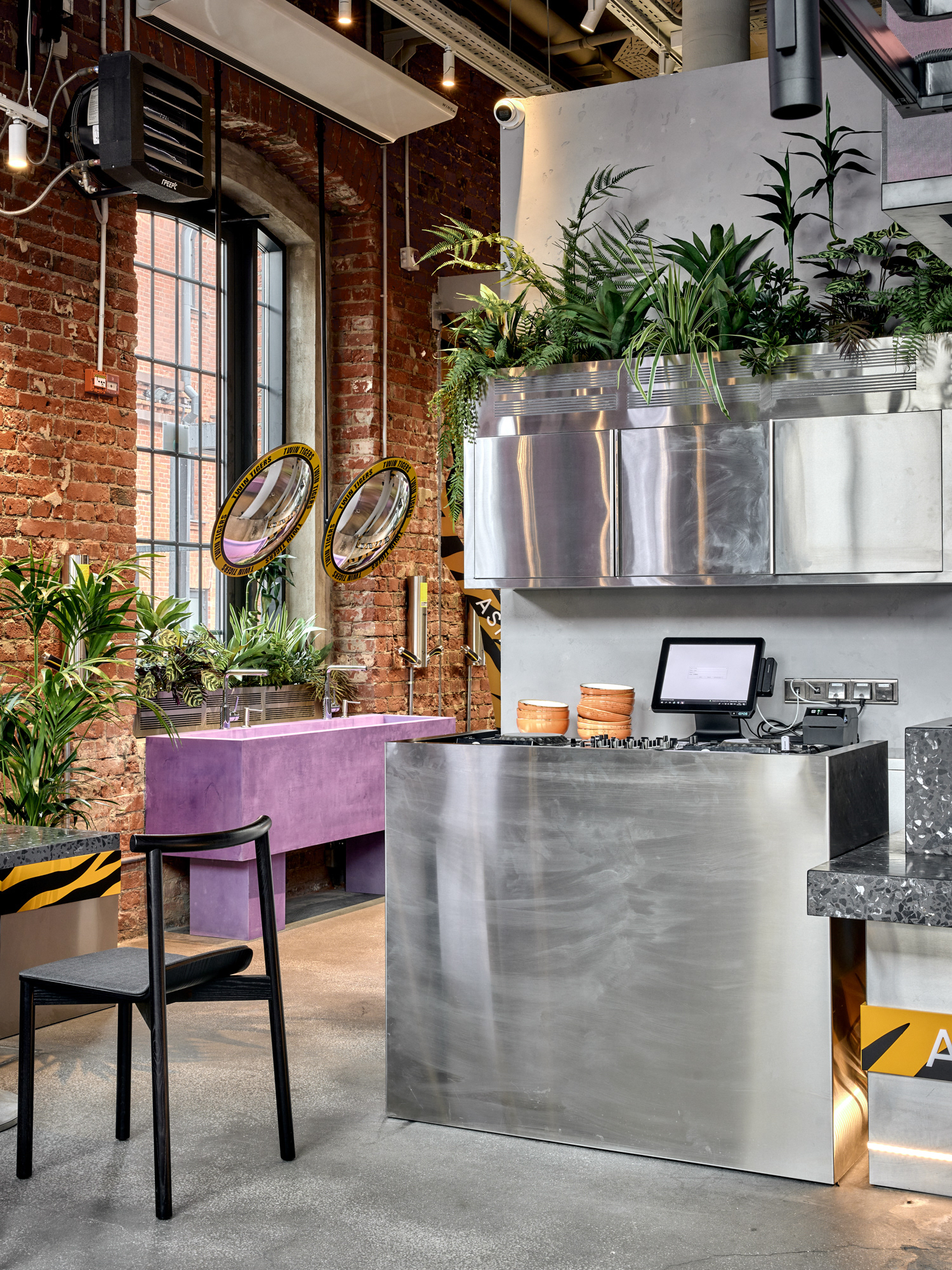 TWIN TIGERS 餐厅丨俄罗斯莫斯科丨Muravina Anna,Sazonova Elena-30