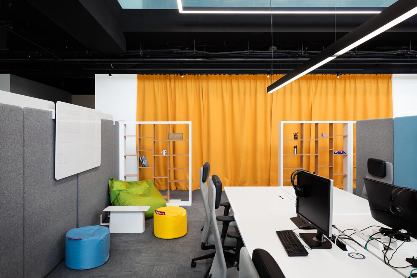 Paysafe Developers Teams Office Space-11