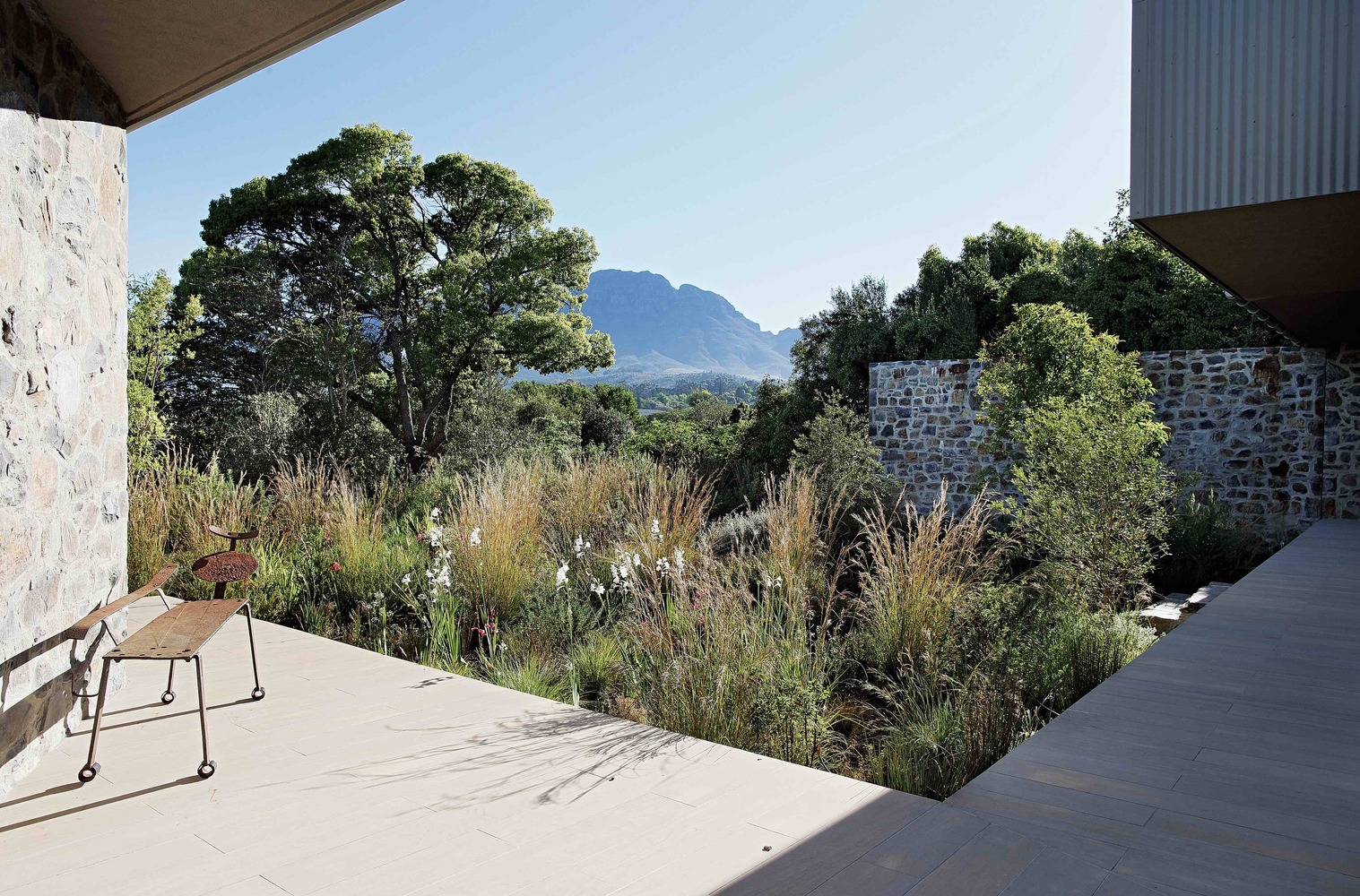 南非自然保护区旁的自然主义家园-38