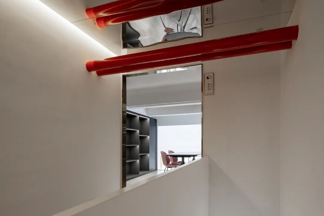 淮安观恒设计办公室 | 极简缀红,艺术空间的典范-34