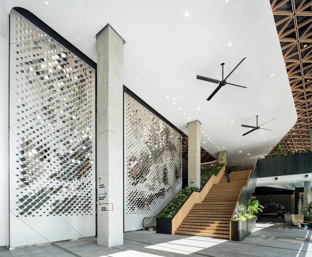 流动的金属空间 · 4 款互动装置丨Rob Ley Studio 事务所-18