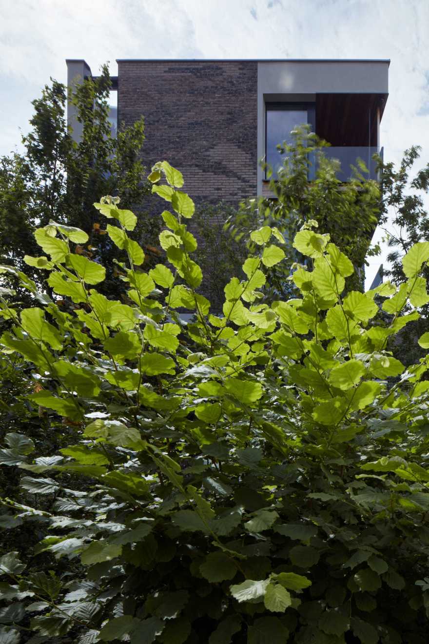 波多里别墅 Villa H 3,融入自然的室内设计杰作-14