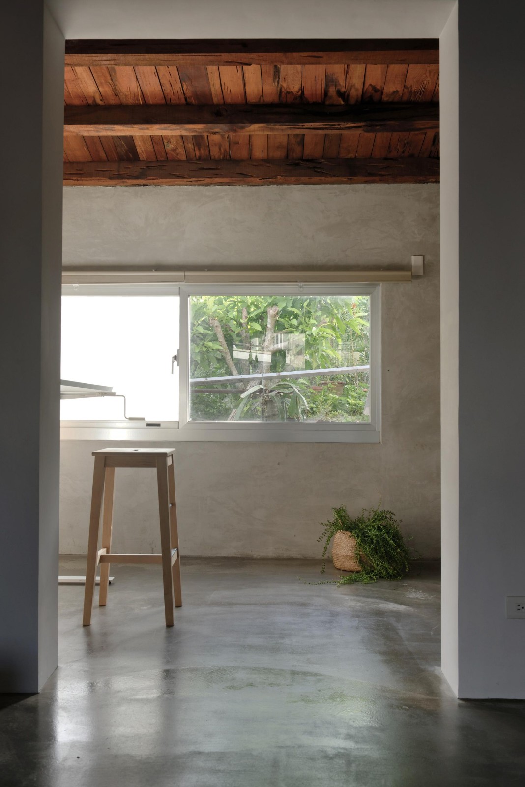 “纯白 木”悠闲生活家  伍乘研造5x-10