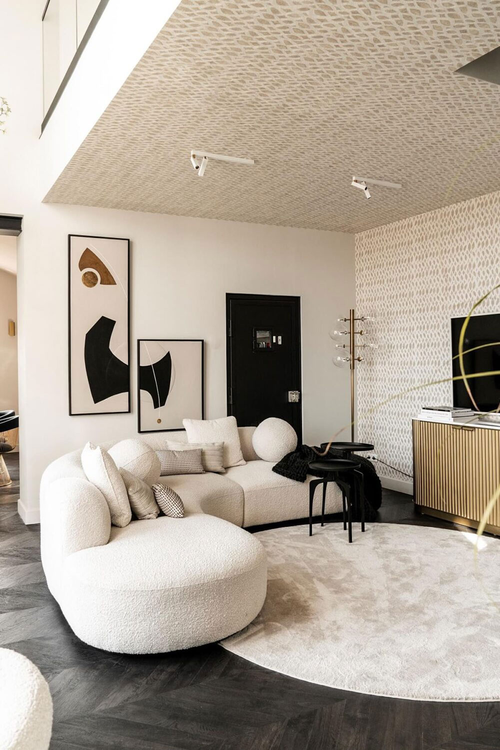 荷兰监狱变废为宝，时尚顶层公寓成设计佳作-9