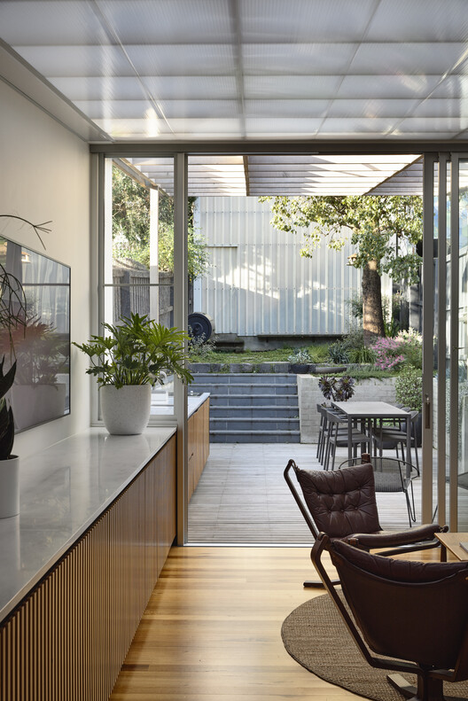 墨尔本排屋改造丨澳大利亚墨尔本丨Krisna Cheung Architects-5