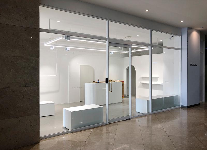 20 平米儿童服装店，现代简约风格典范-14