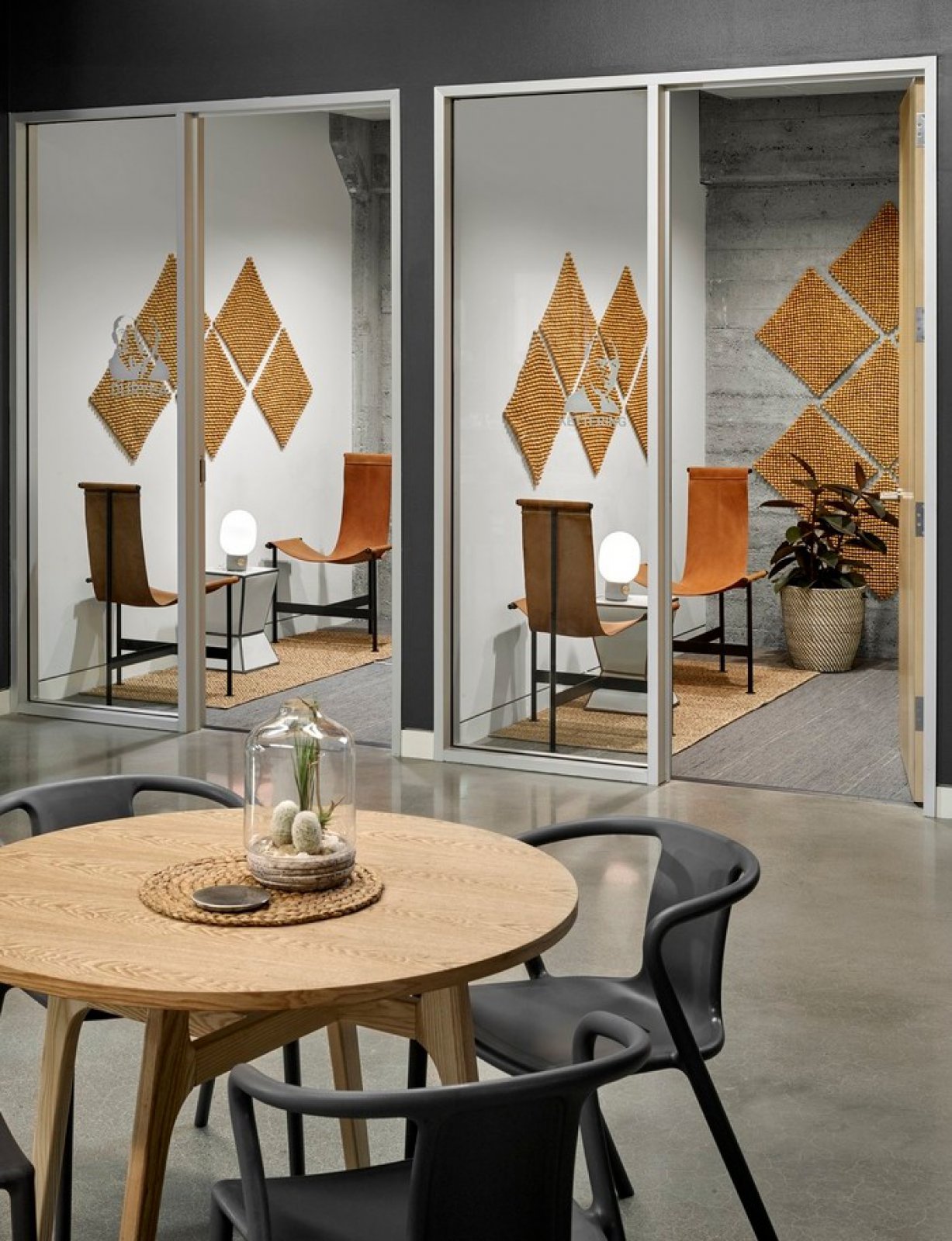 Metromile 旧金山总部 现代复古设计展现-10