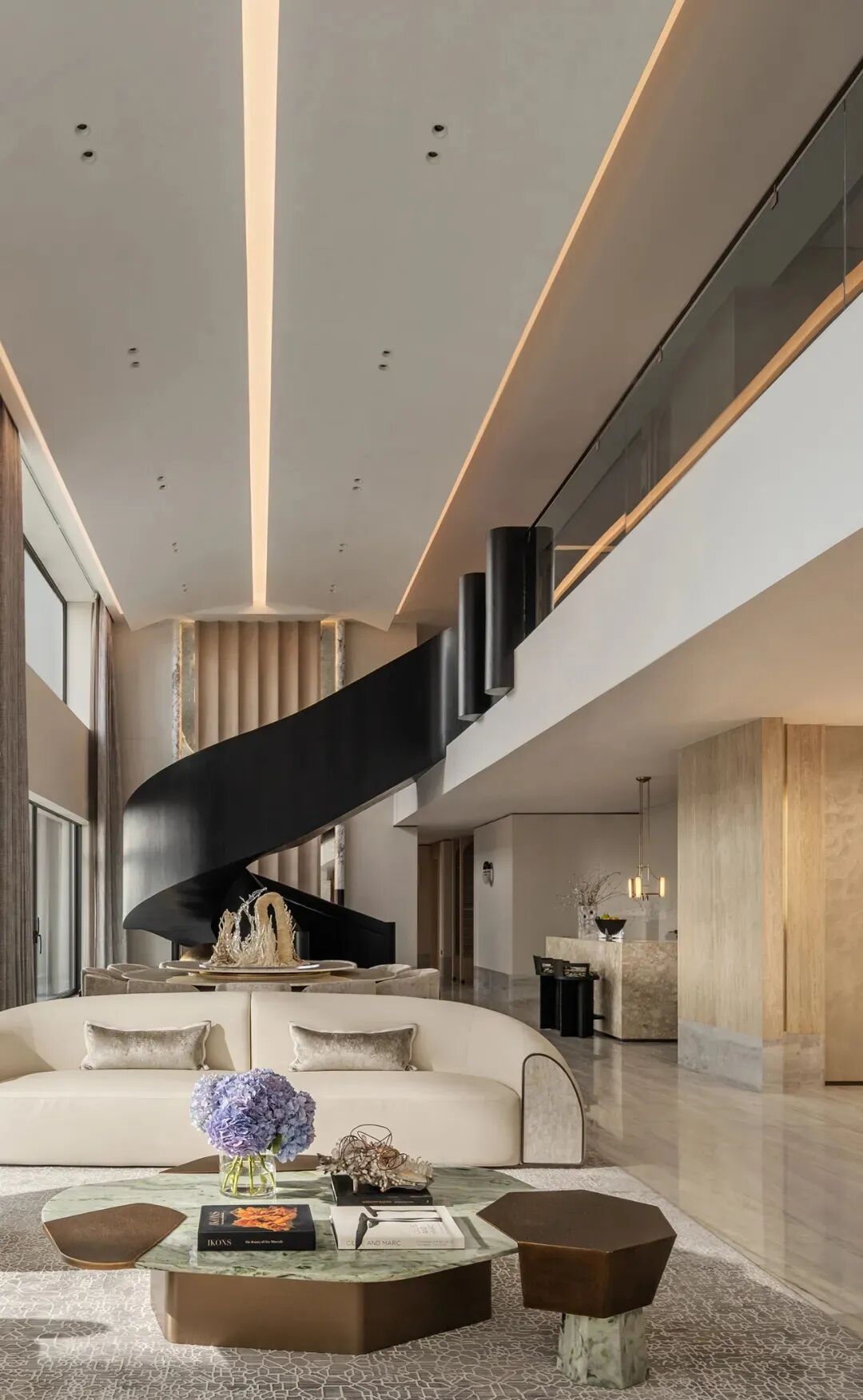 南驰·都湖国际揽湖峯顶层复式丨中国广州丨奥迅设计-34