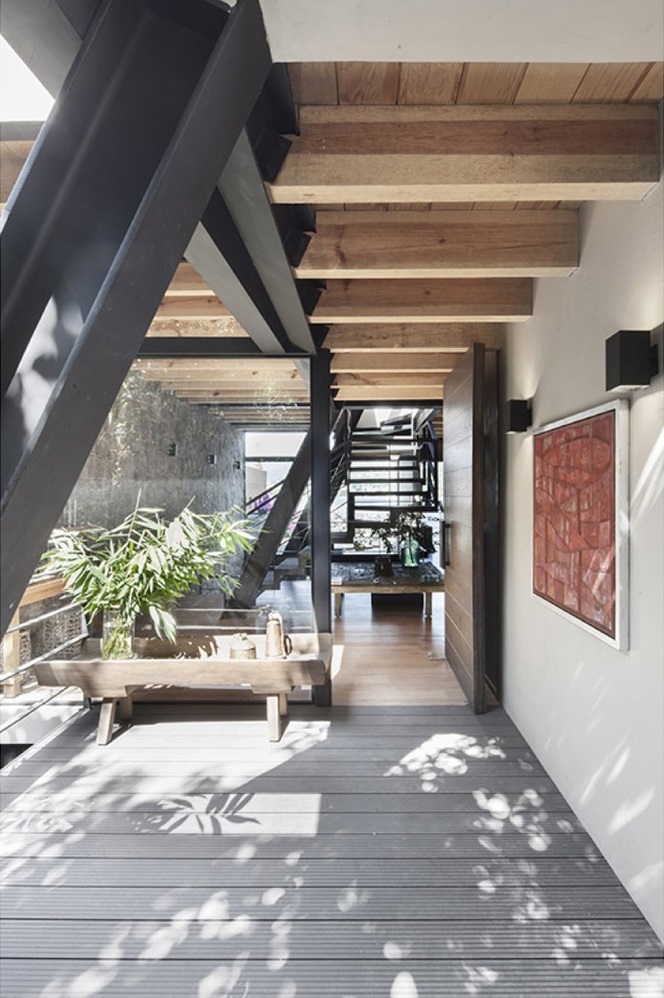 墨西哥两层现代住宅设计-24